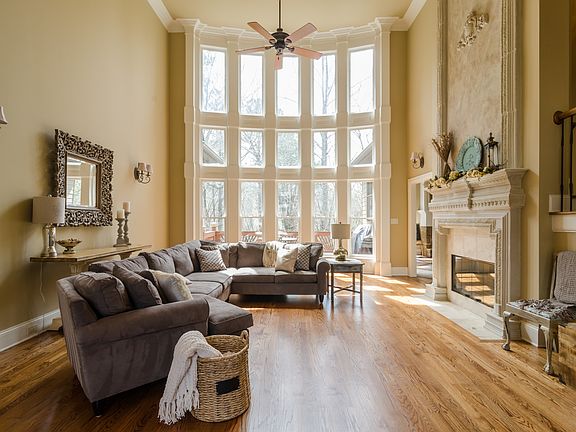 Living room wall of windows