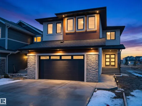 165 Edgewater Cir, Leduc, AB T9E 1K5