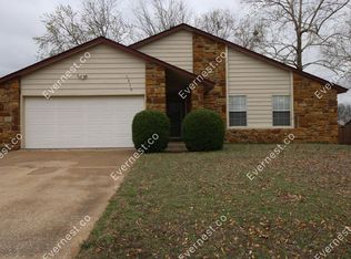 1210 E 139th St S, Glenpool, OK 74033