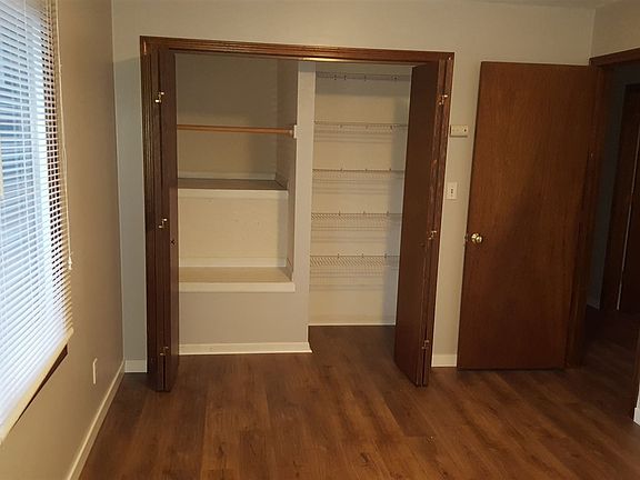 Front Bedroom: Deep Closet