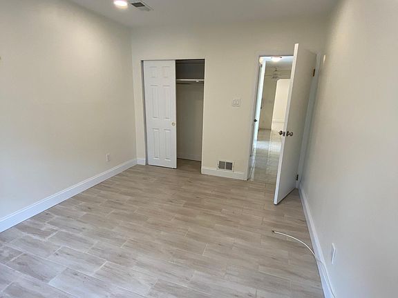 4th image of 60 Amsterdam Ave Floor 1