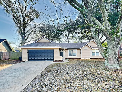 7943 Longshadow Ct Photo 1