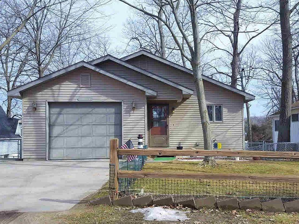 1st image of 16381 Oak Hill Dr