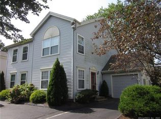 23 Kendall Green Dr #23, Milford, CT 06461