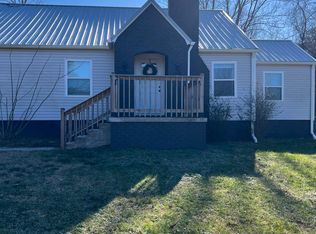 1104 E Hendron Chapel Rd, Knoxville, TN 37920
