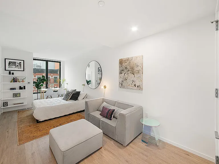12 Halsey St #619 — Photo 1