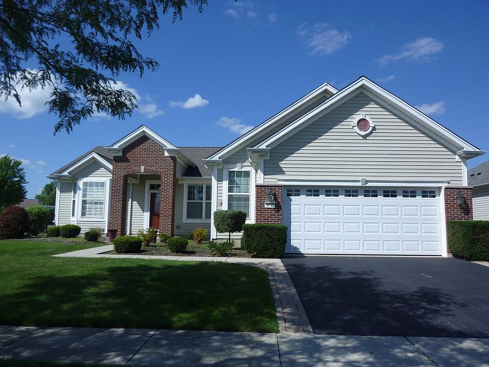 Great curb appeal, mature landscaping