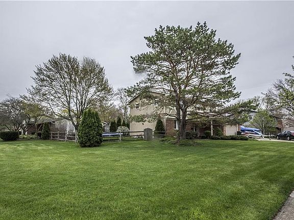2nd image of 762 Timberlake Dr