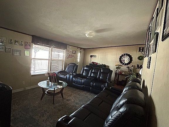 2nd image of 1559 Glengarry Dr