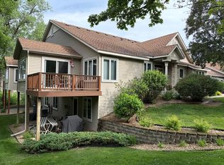 10735 57th Ave N, Plymouth, MN 55442