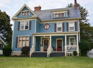 884 College Ave, Columbus, OH 43209