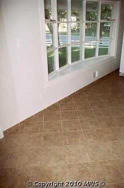 4th image of 7801 Yeatman Dr
