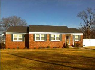 301 E 14th St, Sheffield, AL 35660