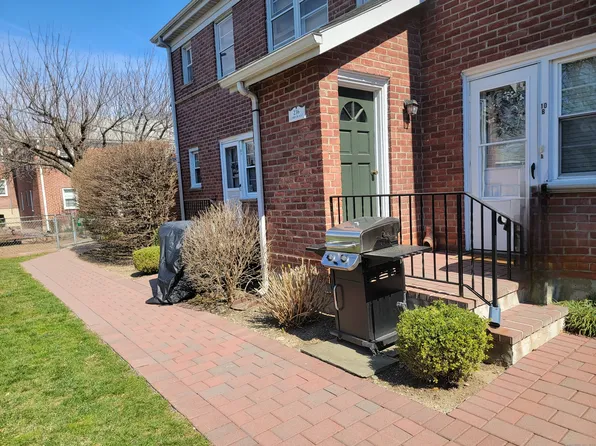 236 Glenbrook Road APT 10D, Stamford, CT 06906