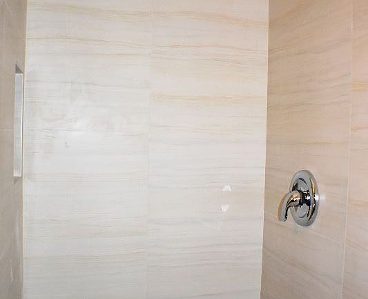 4th image of 8920 NE 2nd Ave #1
