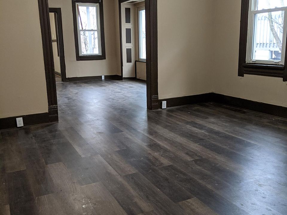 1st image of 3330 Seymour Ave