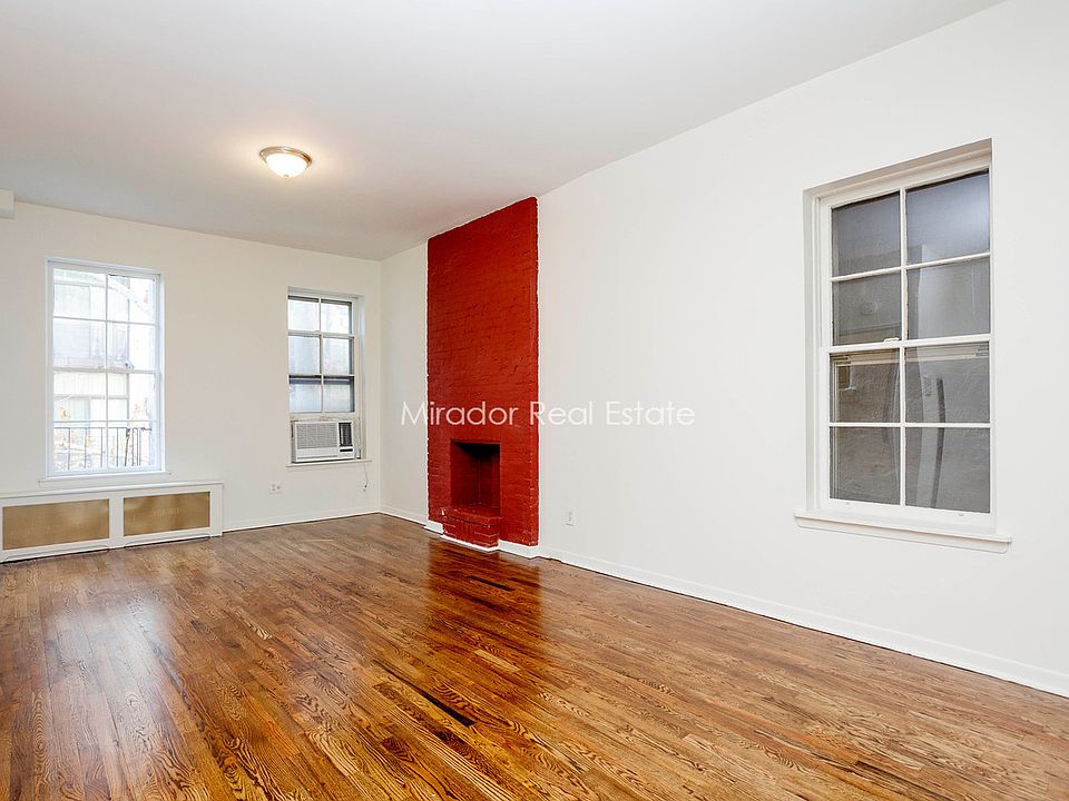 1st image of 118 E 11th St APT 4C