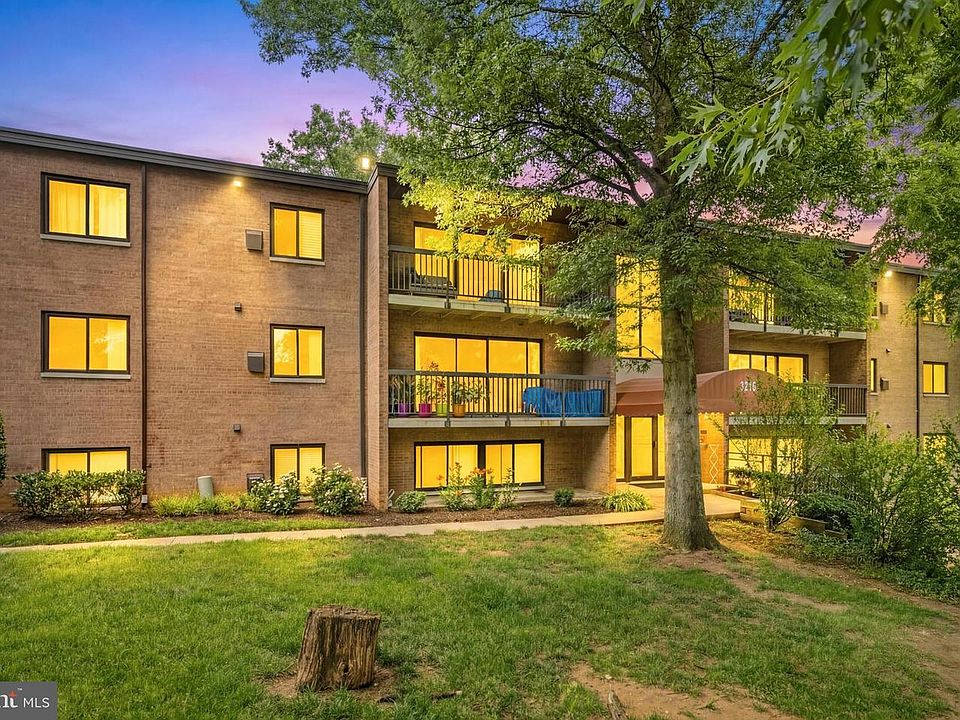 1st image of 3210 S 28th St APT 404