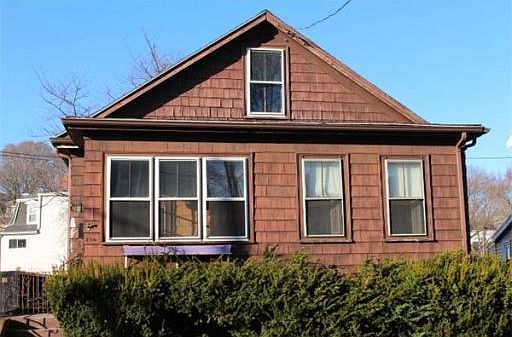 2nd image of 28 1/2 Charnock St