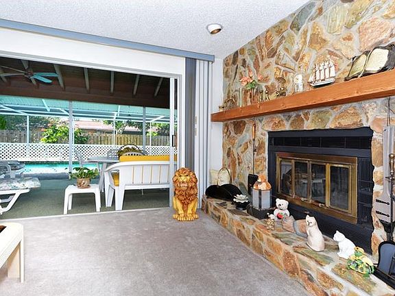4th image of 242 Dorchester Dr