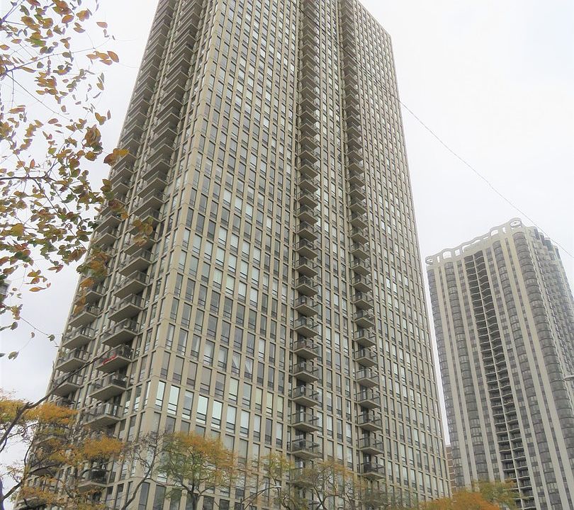 1st image of 1660 N Lasalle St #2105