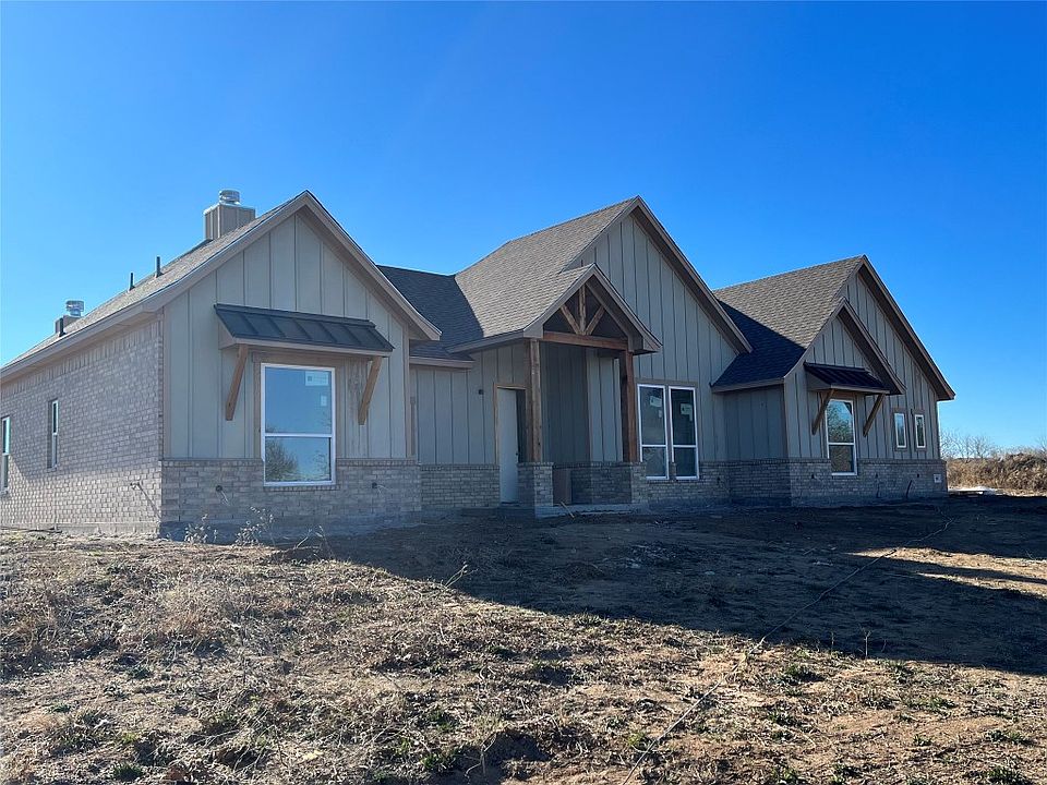 1st image of 105 Tobiano Trce