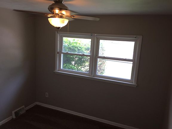 4th image of 3603 Kennedy Dr