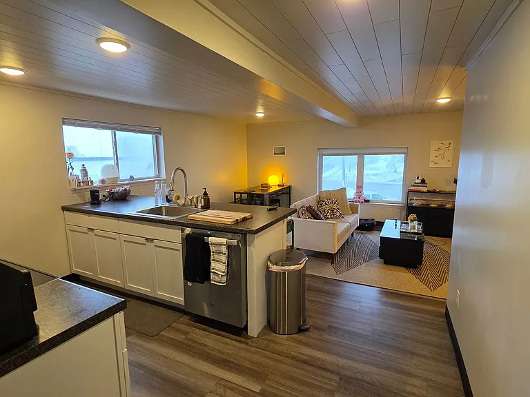 3947 E Calvary Rd — Photo 20