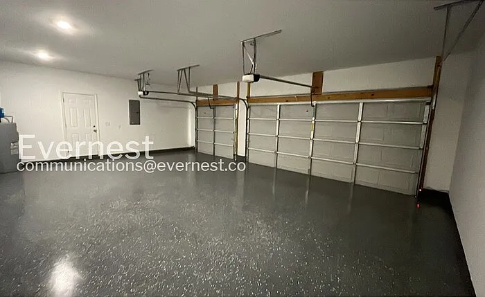 2370 Tournament Dr — Photo 26