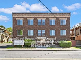 804 SE Cesar Estrada Chavez Blvd Unit 37, Portland, OR 97214