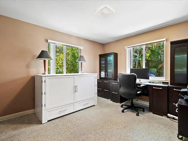 440 Jupiter Ln — Photo 12