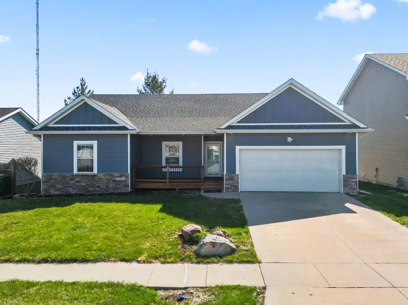 2203 4th Ave SE, Altoona, IA 50009