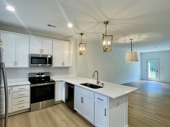 2nd image of 556 Leesville Rd #1206
