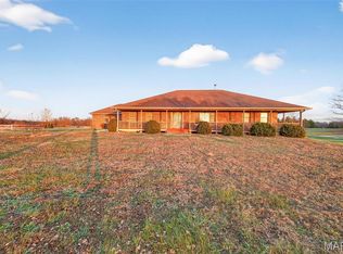 5410 Lrc Rd, Waterloo, IL 62298