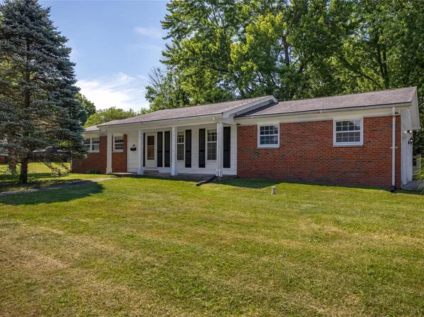 506 W 3rd South St, Mount Olive, IL 62069