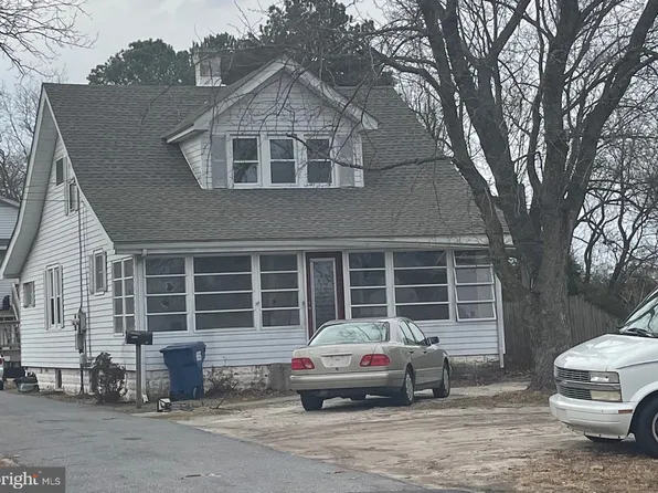 9253 Sharptown Rd, Laurel, DE 19956