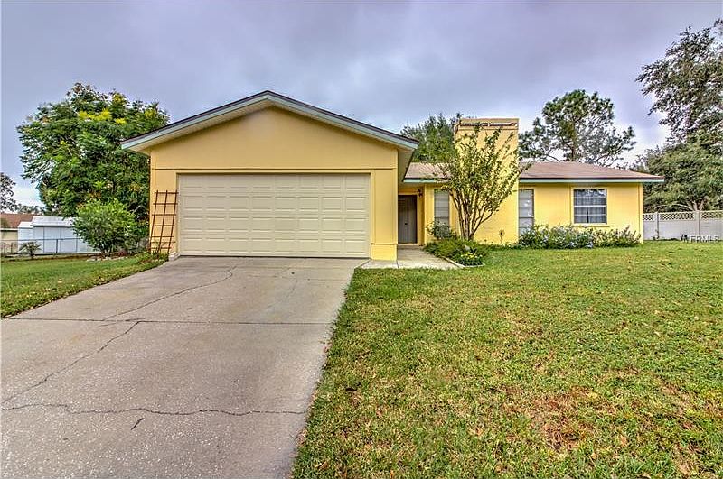 1st image of 416 Mondra Ct