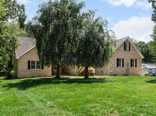 2200 Lyndhurst Rd, Waynesboro, VA 22980