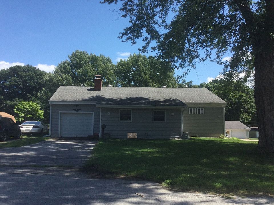 1st image of 13505 Spruce Ave