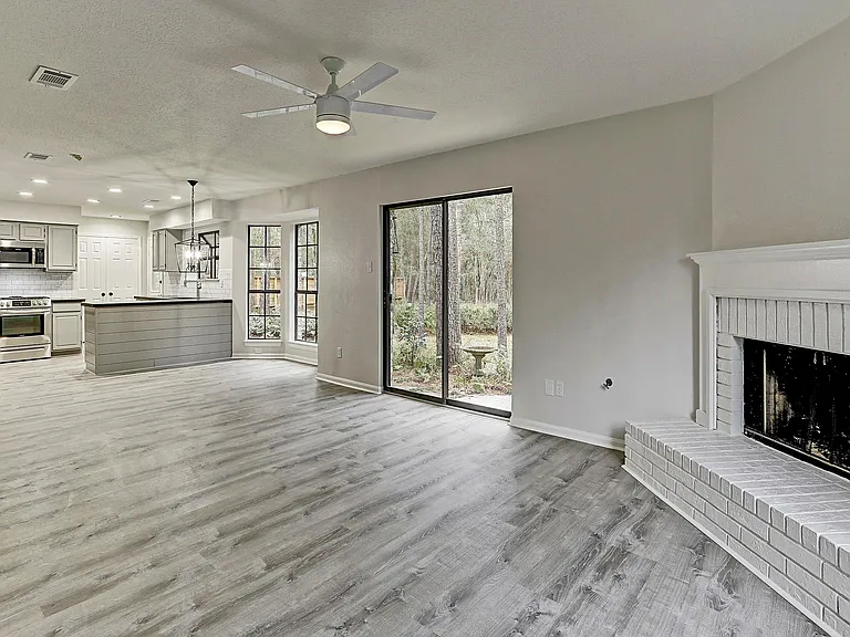 2 Eagle Rock Pl — Photo 6