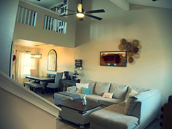 2nd image of 3325 Scarlet Point Dr