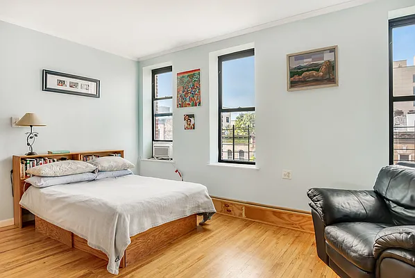 Sold by Compass | media 4