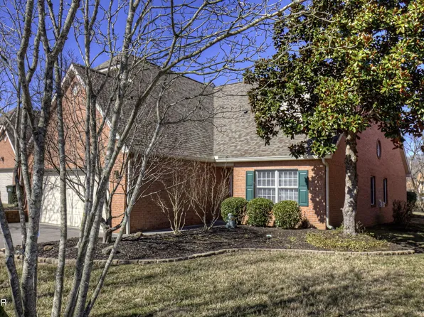 376 Paine Lake Dr, Sevierville, TN 37862