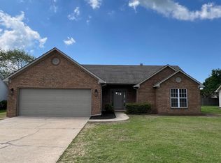 209 Natchez Dr, Jonesboro, AR 72404