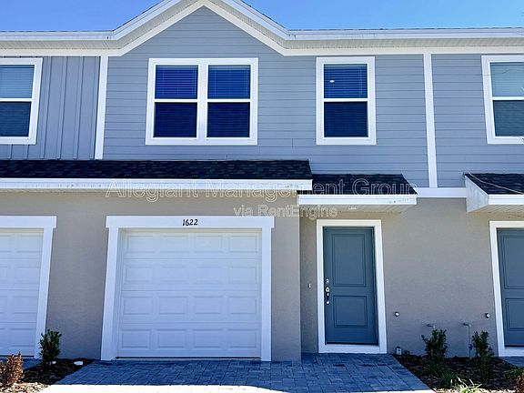 2nd image of 1622 Fan Palm Dr