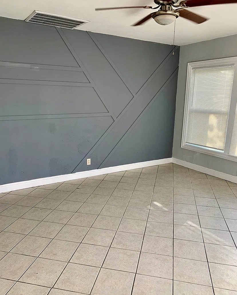 3 bed, 100 sqft, $1,500 — Photo 2