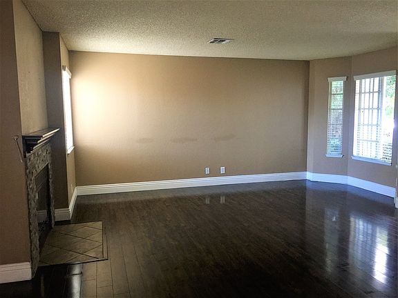4th image of 3631 Puente Ave