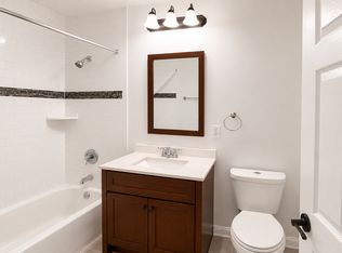 7 Pembroke St APT 4, Chelsea, MA 02150