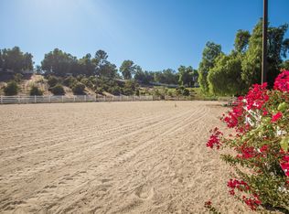 6061 Gabbert Rd, Moorpark, CA 93021