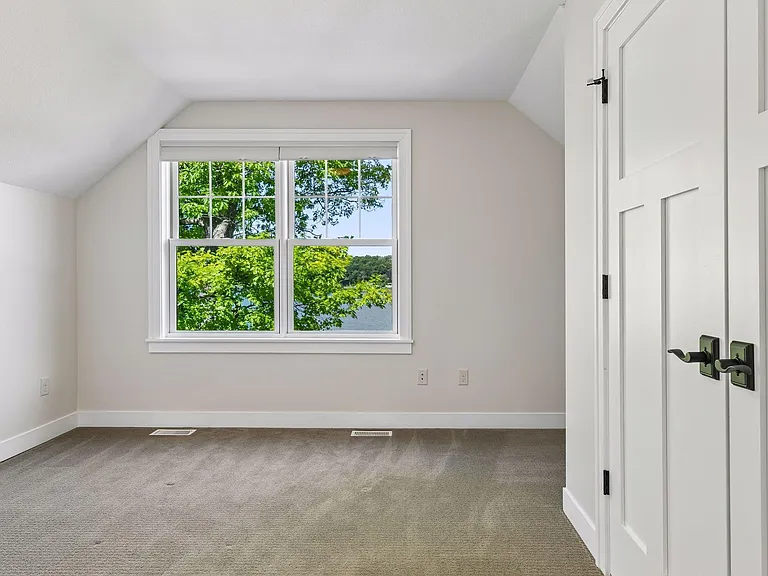 1161 Elmwood Ave — Photo 21